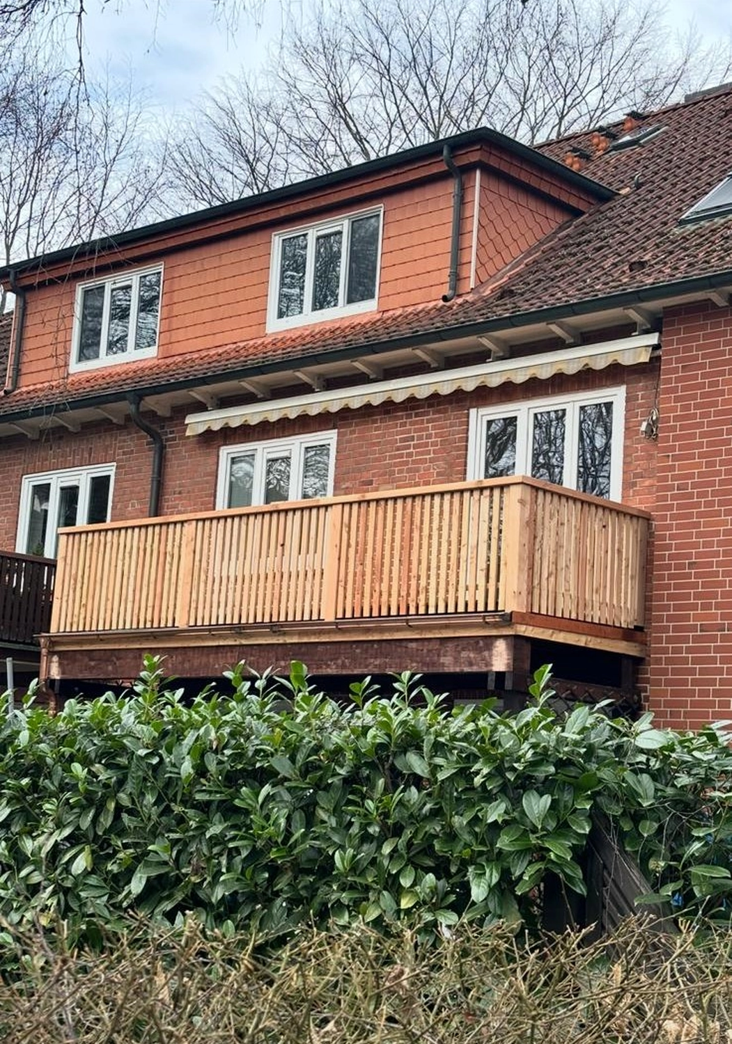 Zimmerei Asojan - Zimmerermeister - Hausbalkon